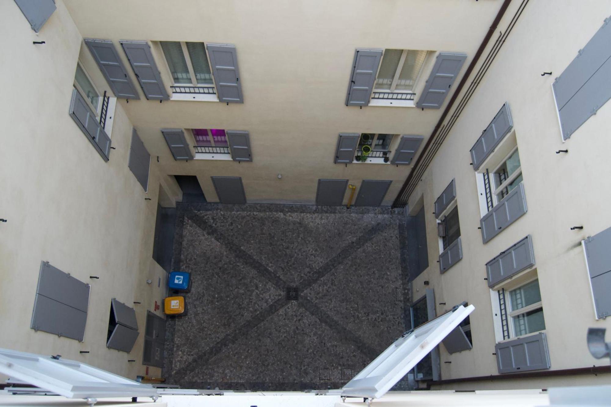 Casa Viola, Deliziosa Mansarda In Centro Storico Módena Exterior foto