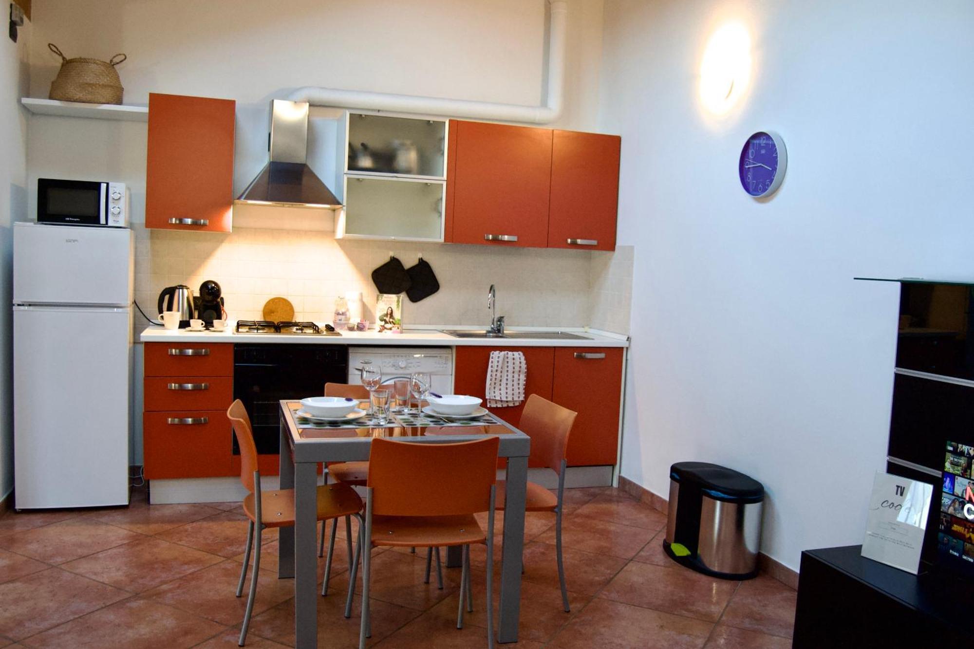Casa Viola, Deliziosa Mansarda In Centro Storico Módena Exterior foto